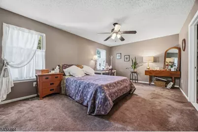 13 Betty Ct, Lebanon, NJ 08833 - Photo 19