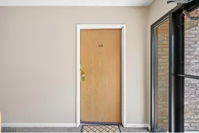 2 Honiss St. #2A, Newark, NJ 07109 - Photo 3