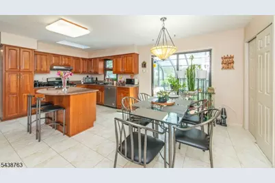 9 Puddingstone Way, Florham Park, NJ 07932 - Photo 5