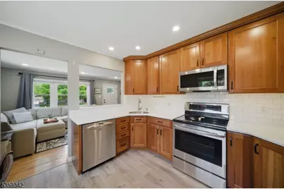 22 Beaver Brook Lane, Denville, NJ 07834 - Photo 9