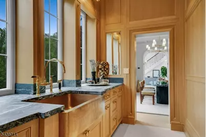 171 Campbell Rd, Bernardsville, NJ 07924 - Photo 17