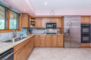 13 Fox Run, North Caldwell, NJ 07006 - Photo 15