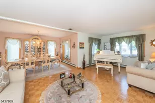 13 Fox Run, North Caldwell, NJ 07006 - Photo 11
