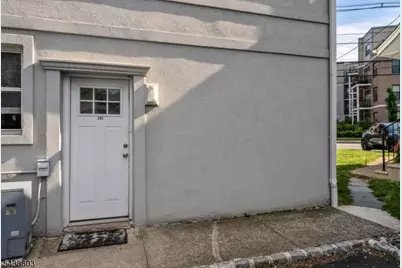388 Main St, Little Falls Township, NJ 07424 - Photo 11