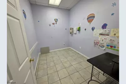 348 Clifton Ave, Clifton, NJ 07011 - Photo 5