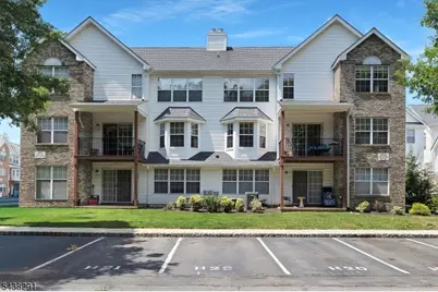 810 Plymouth Rd, North Brunswick Township, NJ 08902 - Photo 3