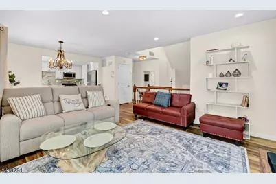 810 Plymouth Rd, North Brunswick Township, NJ 08902 - Photo 17