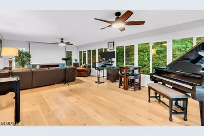 28 Long View Trl, Denville, NJ 07834 - Photo 17