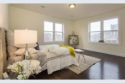 90 Clinton Ave, Newark, NJ 07114 - Photo 3
