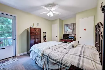 54 Oak Crest Rd, West Orange Township, NJ 07052 - Photo 17
