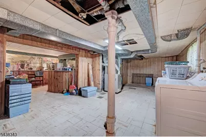 54 Oak Crest Rd, West Orange Township, NJ 07052 - Photo 19