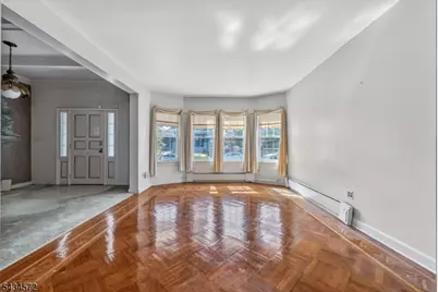 704 Parker St, Newark, NJ 07104 - Photo 7