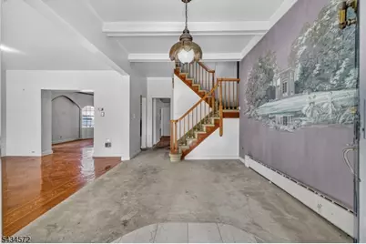 704 Parker St, Newark, NJ 07104 - Photo 11
