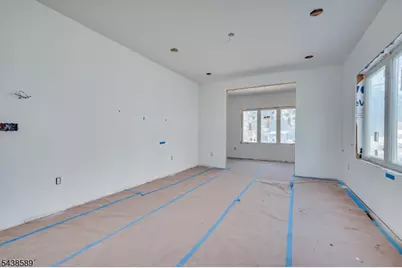 54 Nevsky St, Edison Twp., NJ 08820 - Photo 13