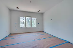 54 Nevsky St, Edison Twp., NJ 08820 - Photo 27