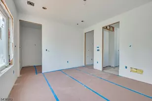 54 Nevsky St, Edison Twp., NJ 08820 - Photo 29