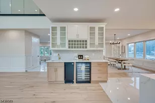 54 Nevsky St, Edison Twp., NJ 08820 - Photo 13