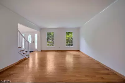 8 Glen Eagles Rd, Washington Township, NJ 07882 - Photo 3