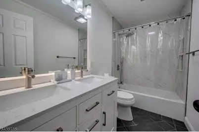 8 Glen Eagles Rd, Washington Township, NJ 07882 - Photo 19