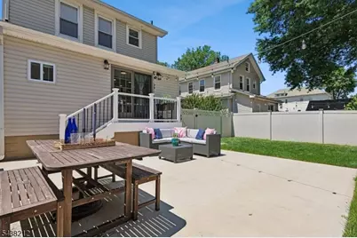 82 Vreeland Ave, Nutley, NJ 07110 - Photo 29