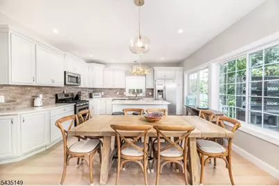 2070 Lakeside Dr W, Vernon, NJ 07422 - Photo 13