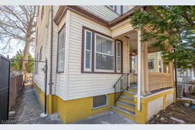 723 E 26th St, Paterson, NJ 07504 - Photo 7