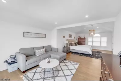 22 Fox Boro Rd, Wayne, NJ 07470 - Photo 27