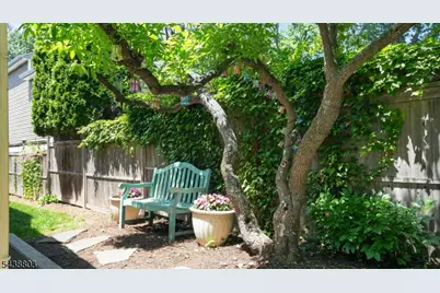 230 Satterthwaite Ave, Nutley, NJ 07110 - Photo 29