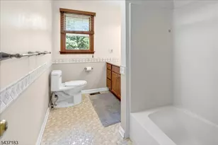 54 Platz Dr, Montgomery Township, NJ 08558 - Photo 39