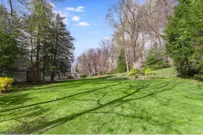 44 West Rd, Millburn, NJ 07078 - Photo 19