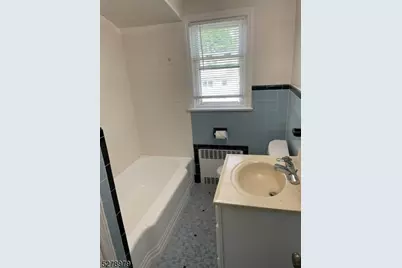 120 Campbell Ave, Clifton, NJ 07013 - Photo 3