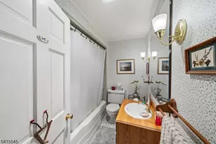 4 Emmet Roche Dr, Montville Township, NJ 07005 - Photo 15