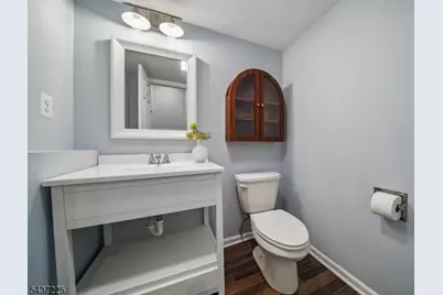 38 Shearwater Ln, Wayne, NJ 07470 - Photo 31