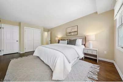 38 Shearwater Ln, Wayne, NJ 07470 - Photo 17