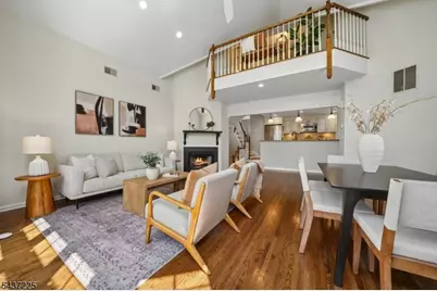 38 Shearwater Ln, Wayne, NJ 07470 - Photo 5