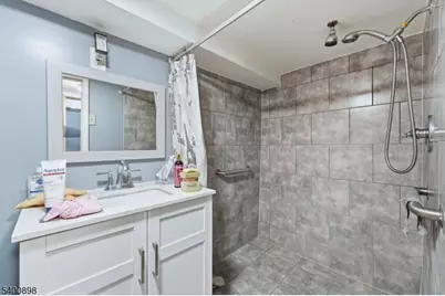 78 S Devine St, Newark, NJ 07106 - Photo 23