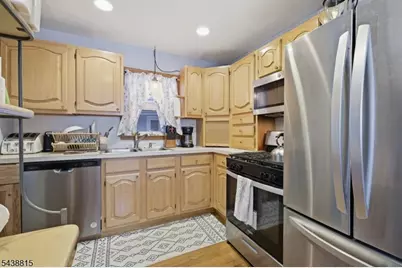 892 Gates St, Phillipsburg, NJ 08865 - Photo 11