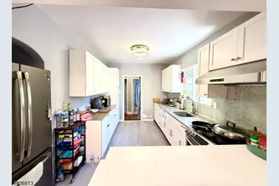 110 Randolph Ave, South Plainfield, NJ 07080 - Photo 17