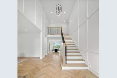 69 Mazur Pl, Hawthorne, NJ 07506 - Photo 3