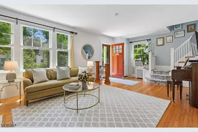 31 Macopin Ave, Montclair, NJ 07043 - Photo 3