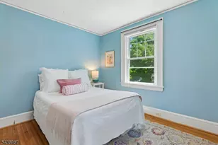 31 Macopin Ave, Montclair, NJ 07043 - Photo 17