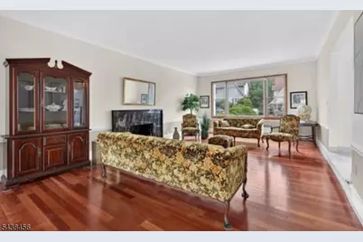 25 Cresthill Ave, Clifton, NJ 07012 - Photo 3