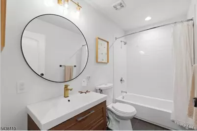 251 Mount Pleasant Ave, Newark, NJ 07104 - Photo 23