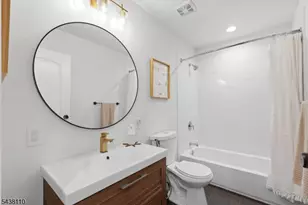251 Mt Pleasant Ave, Newark, NJ 07104 - Photo 23