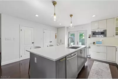 251 Mount Pleasant Ave, Newark, NJ 07104 - Photo 11