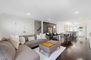 251 Mt Pleasant Ave, Newark, NJ 07104 - Photo 3