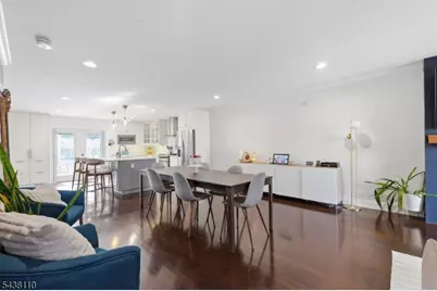 251 Mount Pleasant Ave, Newark, NJ 07104 - Photo 7