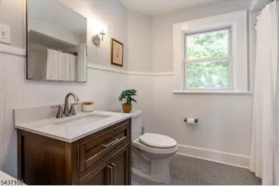 9 Amherst Ct, Maplewood, NJ 07040 - Photo 29