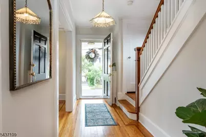 9 Amherst Ct, Maplewood, NJ 07040 - Photo 3
