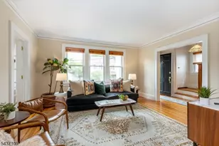 9 Amherst Ct, Maplewood, NJ 07040 - Photo 5